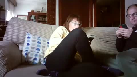 Snapshot of lolahueso chatting on March 2025 04:25:01 PM LOLA HUESO y ERIC online show from March 2025 04:25:01 PM