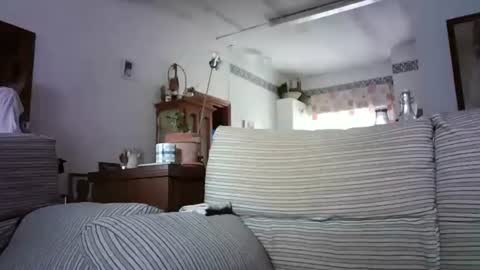 Snapshot of lolahueso chatting on October 2025 08:59:01 AM LOLA HUESO y ERIC online show from October 2025 08:59:01 AM