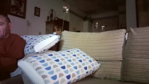 Snapshot of lolahueso chatting on January 2026 04:01:02 PM LOLA HUESO y ERIC online show from January 2026 04:01:02 PM