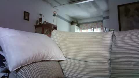 Snapshot of lolahueso chatting on January 2026 09:25:02 AM LOLA HUESO y ERIC online show from January 2026 09:25:02 AM