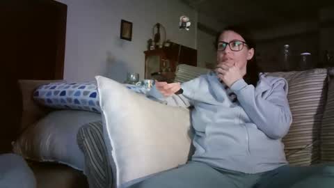 Snapshot of lolahueso chatting on January 2026 04:22:02 PM LOLA HUESO y ERIC online show from January 2026 04:22:02 PM