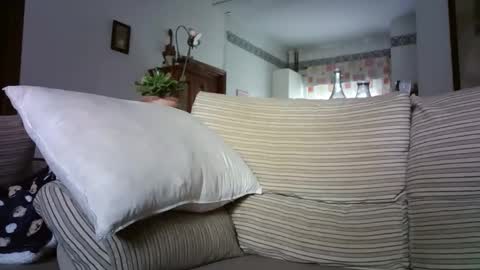 Snapshot of lolahueso chatting on February 2026 09:16:02 AM LOLA HUESO y ERIC online show from February 2026 09:16:02 AM