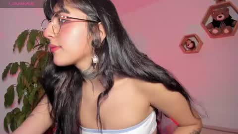 Lola online show from July 2026 10:49:02 PM