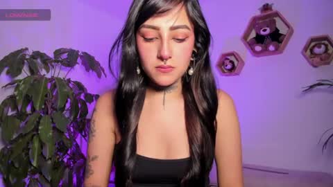 Lola online show from July 2026 08:34:02 PM