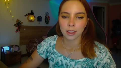 Snapshot of lolaverse chatting on December 2025 07:10:02 PM Lola doll online show from December 2025 07:10:02 PM