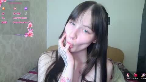 Lola online show from May 2026 07:33:01 PM