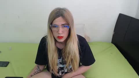 Sascha Bauer online show from October 2025 03:21:02 PM