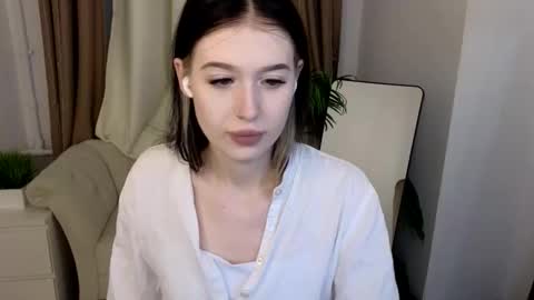 Snapshot of lolla_awesome chatting on October 2025 07:23:02 AM Lolla online show from October 2025 07:23:02 AM