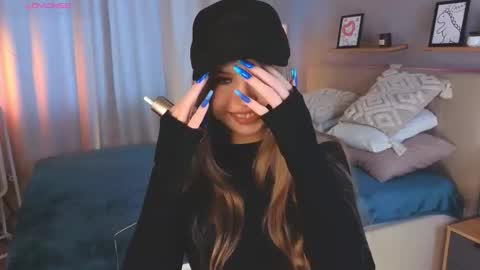 Snapshot of lollastich__ chatting on November 2025 08:15:02 AM Lola online show from November 2025 08:15:02 AM