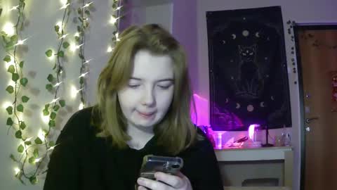 Lilly online show from February 2025 10:03:01 PM