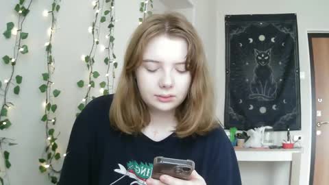 Lilly online show from March 2025 10:02:01 AM