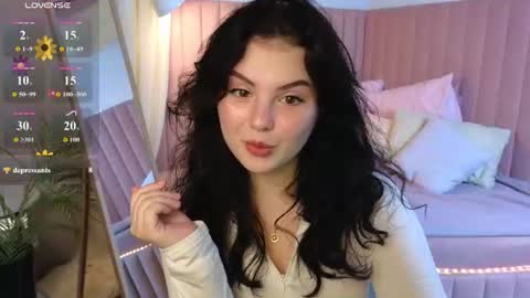 Snapshot of lollyy_pop chatting on July 2026 01:32:02 AM lollyy_pop online show from July 2026 01:32:02 AM