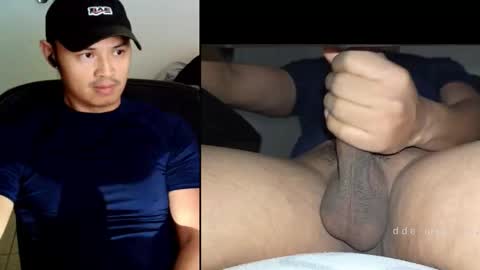 Snapshot of lolo6991 chatting on December 2025 11:23:02 PM lolo6991 online show from December 2025 11:23:02 PM