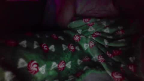 Snapshot of lolwhy21521 chatting on December 2025 06:07:02 AM Lolwhy21 online show from December 2025 06:07:02 AM