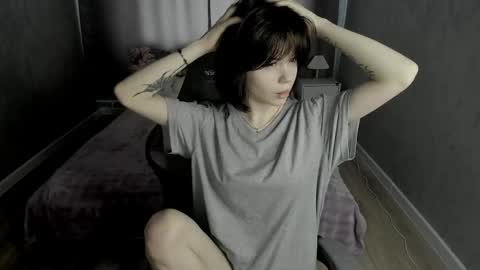 Loly online show from May 2026 09:15:01 AM