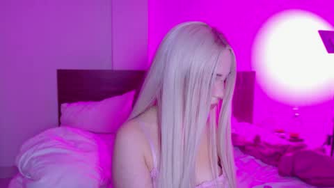 Kari online show from May 2026 02:56:02 PM