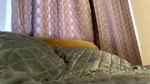 lomakaxd online show from November 2025 10:04:02 AM