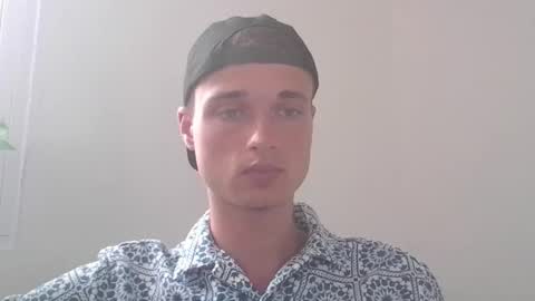 Snapshot of london_tomy chatting on November 2025 07:02:02 PM london_tomy online show from November 2025 07:02:02 PM