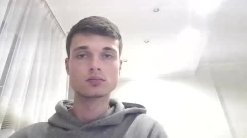 Snapshot of london_tomy chatting on December 2025 12:29:01 AM london_tomy online show from December 2025 12:29:01 AM