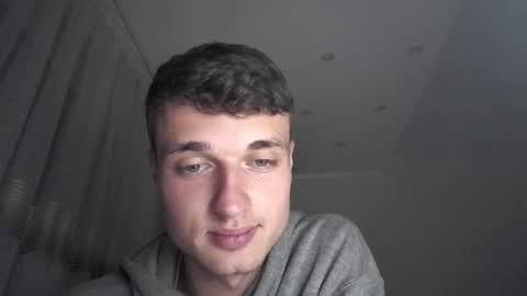 Snapshot of london_tomy chatting on December 2025 02:19:01 AM london_tomy online show from December 2025 02:19:01 AM