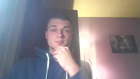 Snapshot of london_tomy chatting on January 2026 07:30:01 PM london_tomy online show from January 2026 07:30:01 PM