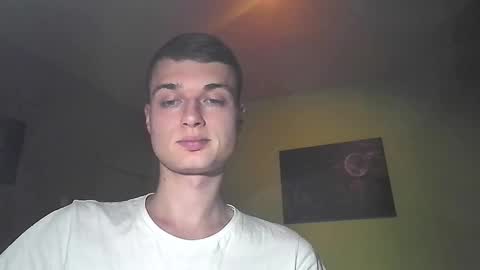 Snapshot of london_tomy chatting on January 2026 03:06:02 PM london_tomy online show from January 2026 03:06:02 PM