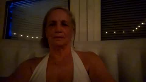 lonelylana1955 online show from October 2025 11:49:01 PM