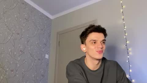 Snapshot of lonelysunset chatting on February 2025 11:37:02 PM PVT AND MENU ACTIVE online show from February 2025 11:37:02 PM