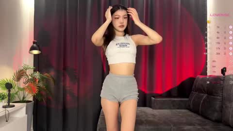 Shy EvaStreams are everyday 9 AM - 3 PM GMT 3  online show from October 2025 04:17:02 PM