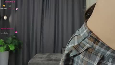 Shy EvaStreams are everyday 9 AM - 3 PM GMT 3  online show from February 2026 07:54:01 PM