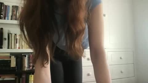 longlabiaslut online show from November 2025 11:43:01 AM