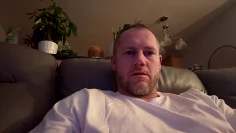 Bradsobad88 online show from March 2025 07:19:01 AM