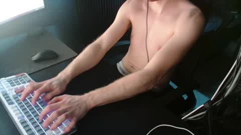 Loofy Art online show from February 2026 02:18:01 PM