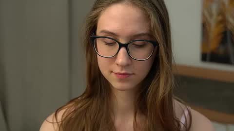 Hanna online show from March 2025 01:45:01 AM