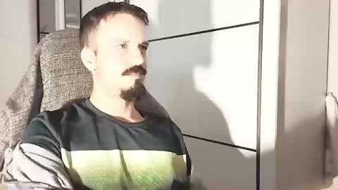 Lucas online show from April 2026 12:28:02 PM