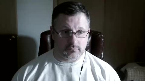 Snapshot of lookin75 chatting on February 2025 04:58:02 AM lookin75 online show from February 2025 04:58:02 AM