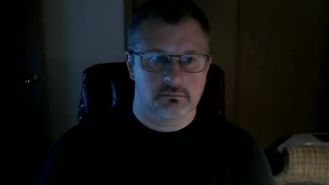 Snapshot of lookin75 chatting on June 2026 02:21:01 AM lookin75 online show from June 2026 02:21:01 AM