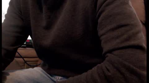 looking469 online show from February 2026 06:46:01 PM