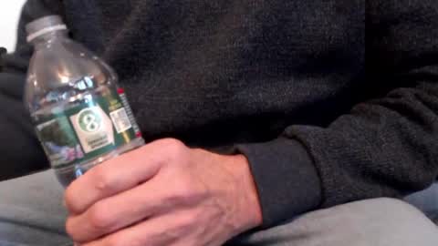 looking469 online show from April 2026 01:26:01 PM