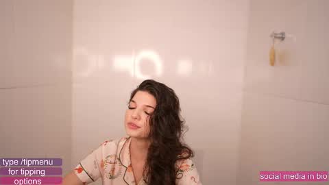 Chaturbatexxjessica online show from February 2025 06:23:01 PM