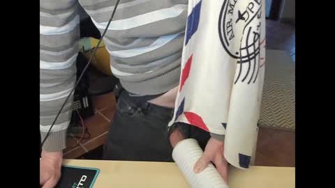 loomie online show from December 2024 07:36:02 AM