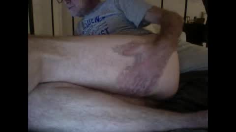 Snapshot of loose565 chatting on January 2025 01:31:01 AM loose565 online show from January 2025 01:31:01 AM