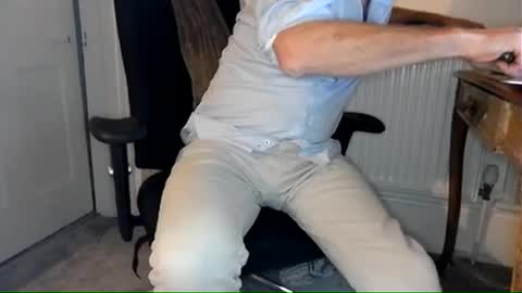 Snapshot of loose565 chatting on February 2025 11:48:02 PM loose565 online show from February 2025 11:48:02 PM