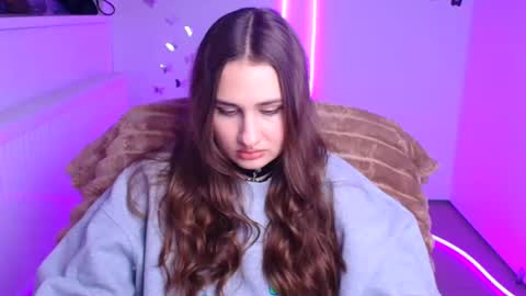 Lora online show from February 2026 01:05:02 PM