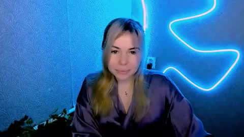 Lora online show from January 2026 03:12:02 AM