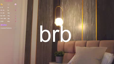 Snapshot of loraineluff chatting on January 2025 05:28:02 PM Loraine online show from January 2025 05:28:02 PM