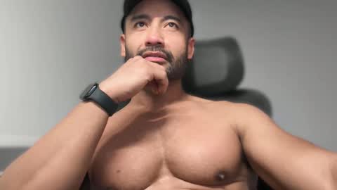 Snapshot of lordcalepecs chatting on March 2026 07:45:01 AM Cale online show from March 2026 07:45:01 AM