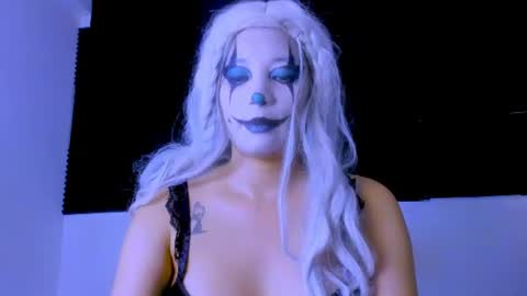 Lore Depp online show from July 2026 07:06:02 AM