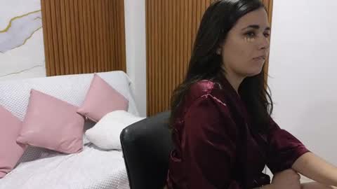 Loren online show from April 2026 03:04:02 AM