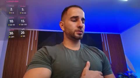 Snapshot of lorenzo_walker_ chatting on March 2026 05:30:01 PM L O R E N Z O Thumbs Up help online show from March 2026 05:30:01 PM